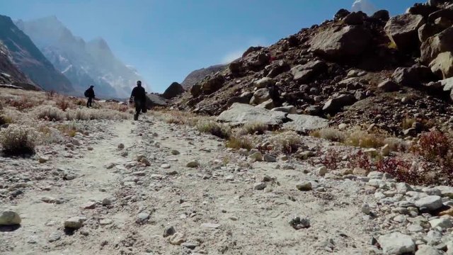  View of Gangotri-Gaumukh trek Trek takes you to Gomukh (cows mouth), the mythological source of the River Ganges, which is at the snout of the Gangotri glacier.About 14 km long trek Anadventurous tre