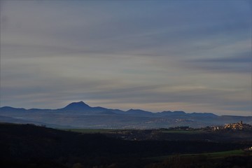 le long des puys