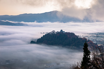 天空の城