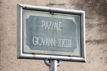 Fototapeta premium Dedication to Pope John XXIII to point out a village square