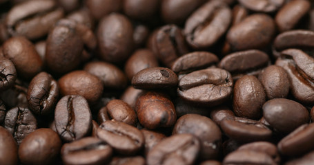 Roasted coffee bean