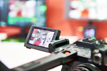 Screen Camcorder and TV Monitors