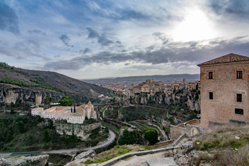 Fototapeta na wymiar View over Cuenca old town sitting on top of rocky hills
