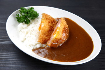 ハムエッグカレー