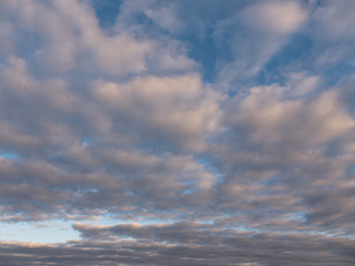 Obraz premium Beautiful white clouds in the blue sky