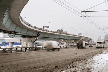 Traffic on Schelkovskoe highway. Thanks to the new highway, it has become easier for many motorists to reach their destination.