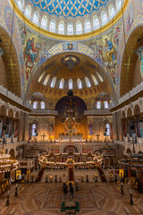 Fototapeta premium Russia, Saint-Petersburg, Kronstadt - February 07, 2019: Interior of the Naval Cathedral of St. Nicholas in Kronstadt, Saint-Petersburg, Russia