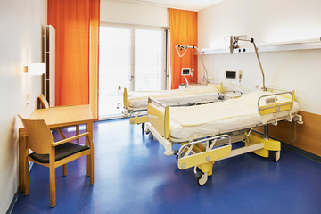 Zimmer Krankenhaus Bett orange