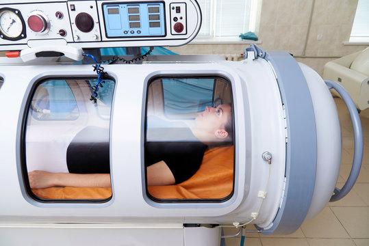 A pressure chamber is a device that saturates the body with a significant amount of oxygen. Hyperbaric oxygenation.