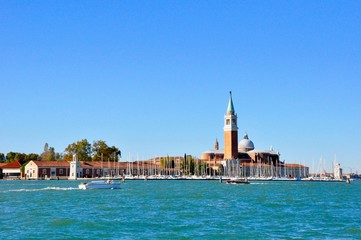 Fototapeta na wymiar Venice city panorama from bigwater view. Italy