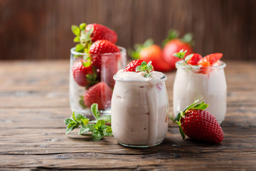 Healthy yougurt with stawberry