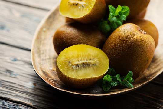 Fresh Sweet Gold Kiwi