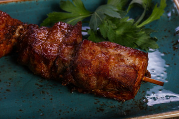 Beef skewer with sauce