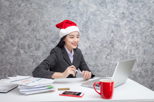 Santa Girl Asian Businesswoman At Office