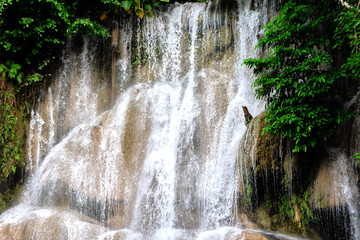 Fototapeta na wymiar Waterfall on the river