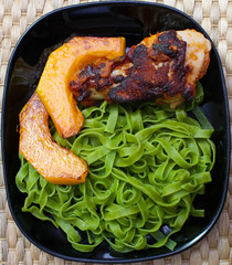 tagliatelle with spinach, chicken and roasted pumpkin
