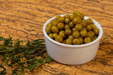 Marinated green peas