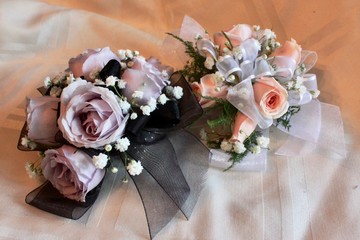 Corsage 6
