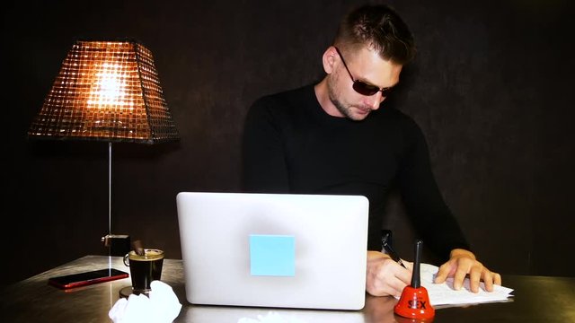 Russian agent 007, develops a spying plan.))