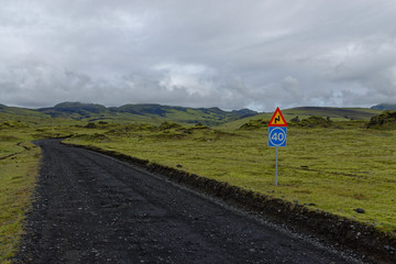 Verkehrsschild an der F208, Island