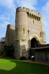 Fototapeta na wymiar Gate and tower of Lewes Castle