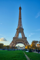 Fototapeta premium Eiffel Tower At dusk from the fields of Mars - Champs de Mars Square