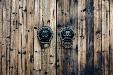 Chinese Style ancient door metal knocker lion handle , mottled and brass wooden door knocker.