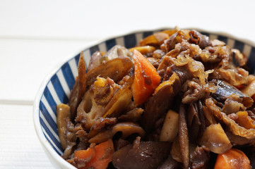 牛肉とれんこんのしぐれ煮