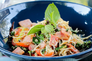 Bacon Spaghetti Dried Chili in a blue plate