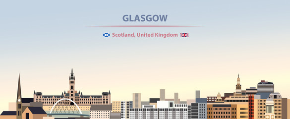 Obraz premium Ilustracja wektorowa panoramę miasta Glasgow na tle kolorowe gradientu piękny dzień nieba z flagami Szkocji i Wielkiej Brytanii