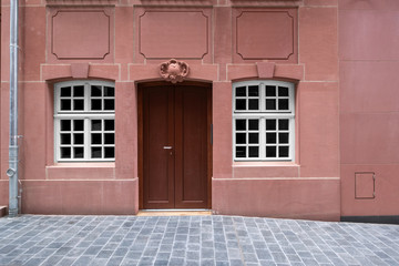 Gebäude mit Sandstein 