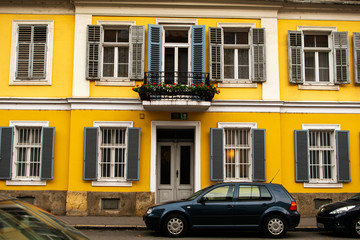 Fototapeta na wymiar Facade of the yellow house in Graz, Austria