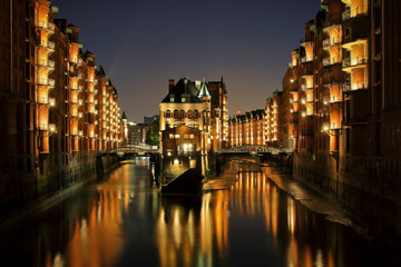 Speicherstadt Hamburg bei Nacht