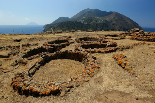 Filicudi, Capo Graziano, Praehistorische Siedlung, Liparische Inseln, Sizilien, Italien, < english> Filicudi, Capo Graziano, prehistoric colony, Eolic Islands, Sicily, Italy