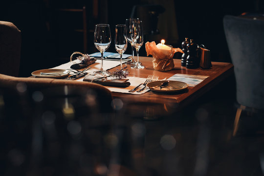 luxury tableware beautiful table setting in restaurant