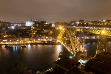 Fototapeta na wymiar Bridge in Porto, Portugal - Ponte da Arrábida
