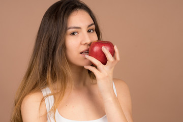 girl with an apple