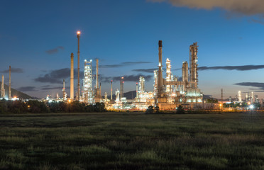 Fototapeta na wymiar Industrial Refinery plant