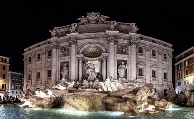 Fototapeta na wymiar Fontana di Trevi
