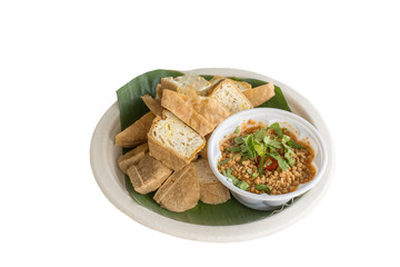 Spelt, broccoli, savoy cabbage with chargrilled tofu with sriracha 