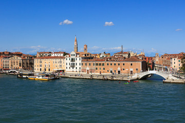Fototapeta na wymiar Grand canal in Venice