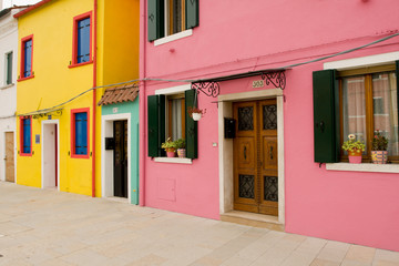 Fototapeta na wymiar Burano houses with colored walls, Burano, Venice