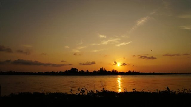 Beauty time lapse sunset at the river