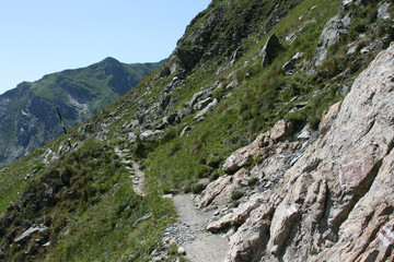 Fototapeta na wymiar Fagaras mountain hike