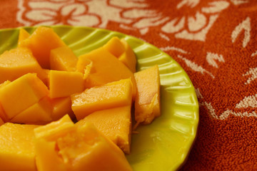 Papaya slices on a plate