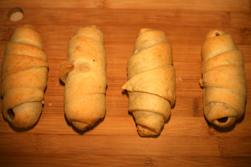 peis on white background