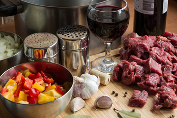 beef goulash ingredients