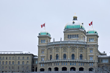 Fototapeta premium Parliament building (Bundeshaus) in Bern front view.
