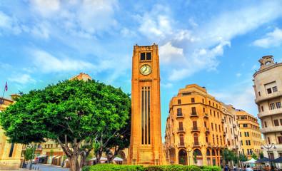 Fototapeta premium Wieża zegarowa na placu Nejmeh w centrum Bejrutu, Liban