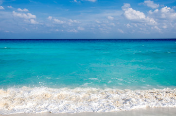 Fototapeta na wymiar Beautiful beach at El Mirador, Cancun